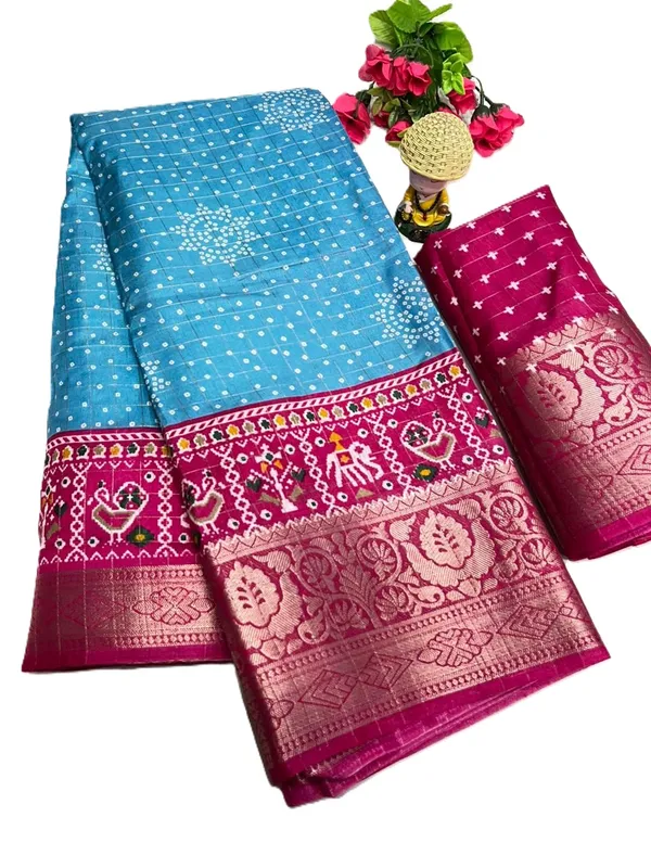 Sky_Blue_Dola_Silk_Saree_With_Unstitched_Blouse_For_Women