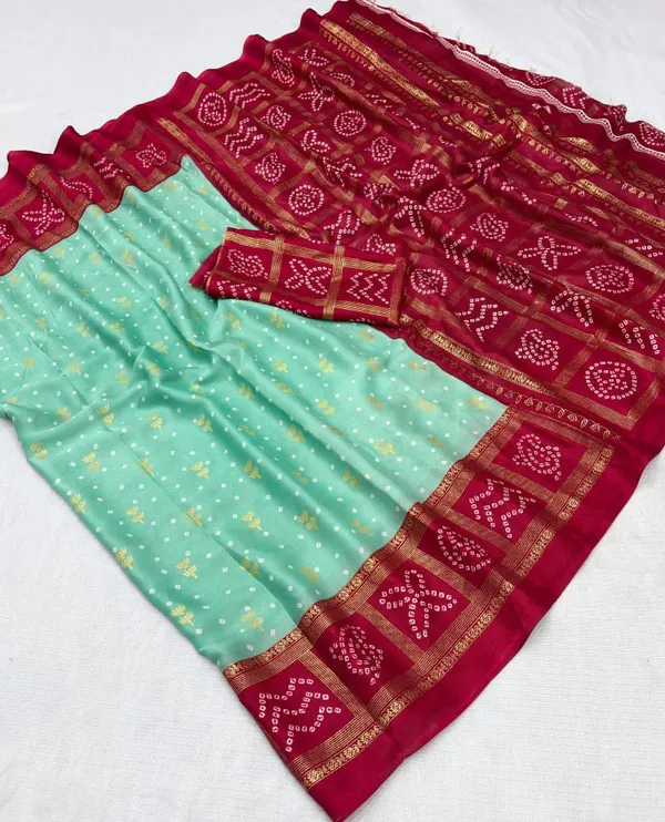 Sea_Green_Moss_Silk_Saree_With_Unstitched_Blouse_For_Women
