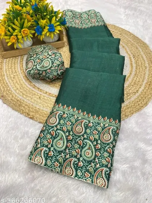Green_Japan_Satin_Saree_With_Unstitched_Blouse_For_Women