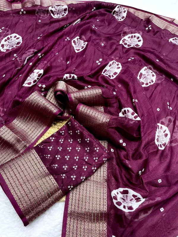 Wine_Silk_Saree_With_Unstitched_Blouse_For_Women
