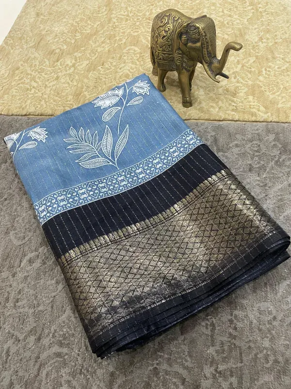 Grey_Dola_Silk_Saree_With_Unstitched_Blouse_For_Women