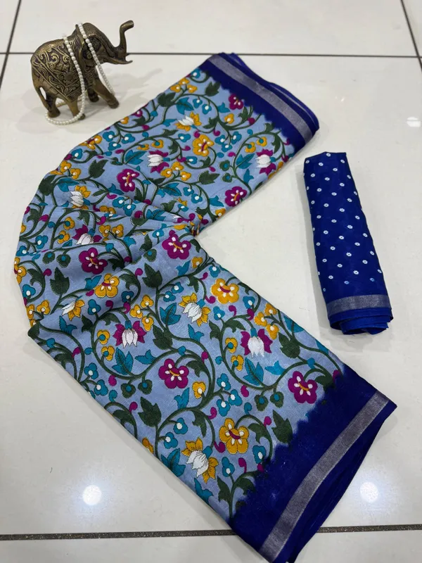 Blue_Malmal_Cotton_Saree_With_Unstitched_Blouse_For_Women