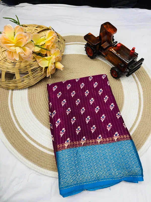 Wine_Dola_Silk_Saree_With_Unstitched_Blouse_For_Women