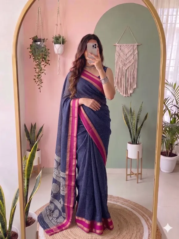 Navy_Blue_Cotton_Chex_Saree_With_Unstitched_Blouse_For_Women