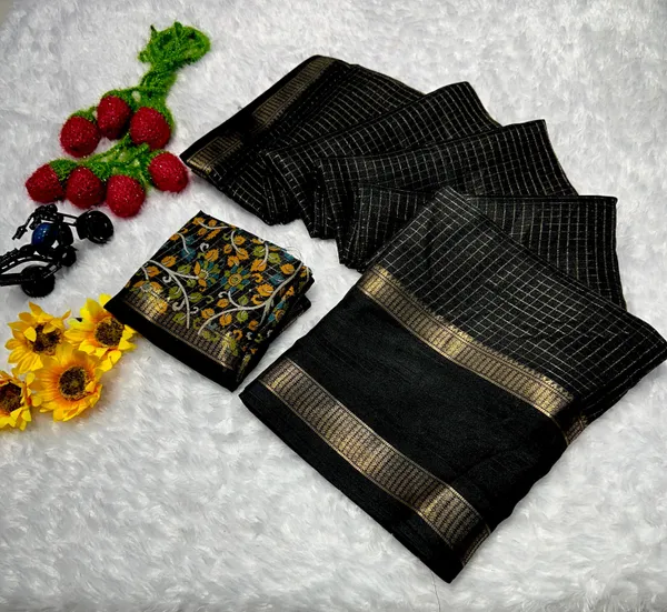 Black_Cotton_Chex_Saree_With_Unstitched_Blouse_For_Women