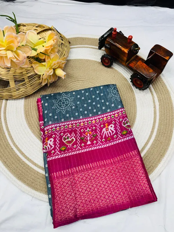 Grey_Dola_Silk_Saree_With_Unstitched_Blouse_For_Women