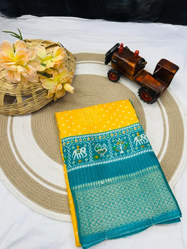 Yellow_Dola_Silk_Saree_With_Unstitched_Blouse_For_Women