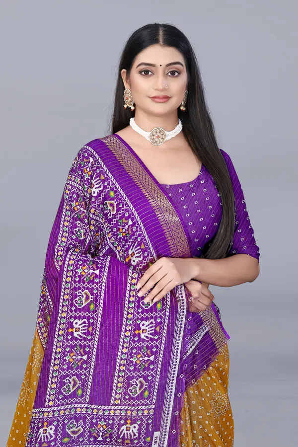 Mustard_Yellow_Dola_Silk_Saree_With_Unstitched_Blouse_For_Women