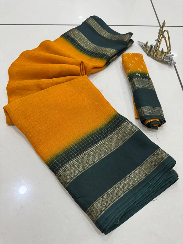 Mustard_Yellow_Cotton_Checks_Saree_With_Unstitched_Blouse_For_Women