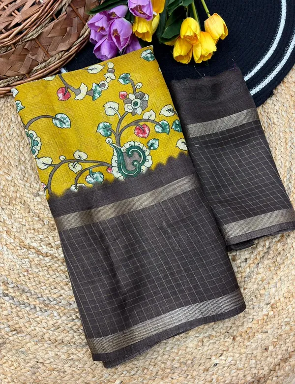 Yellow_Cotton_Chex_Saree_With_Unstitched_Blouse_For_Women