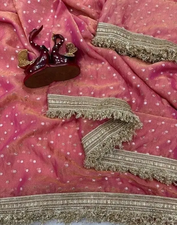 Premium_Gajri_Moss_Foil_Butti_Saree_with_Heavy_Kundan_Border