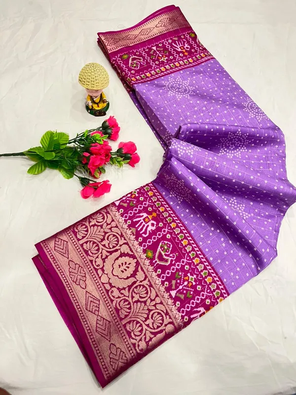 Purple_Dola_Silk_Saree_With_Unstitched_Blouse_For_Women