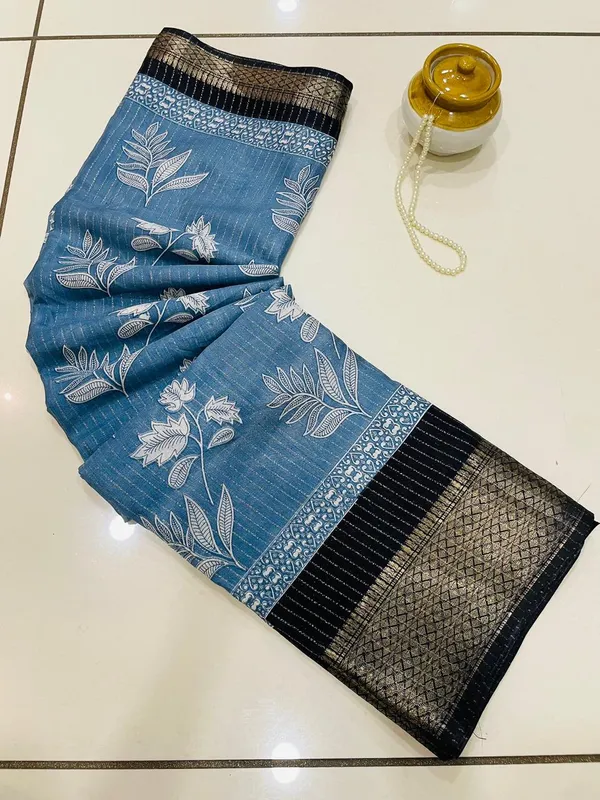 Grey_Dola_Silk_Saree_With_Unstitched_Blouse_For_Women