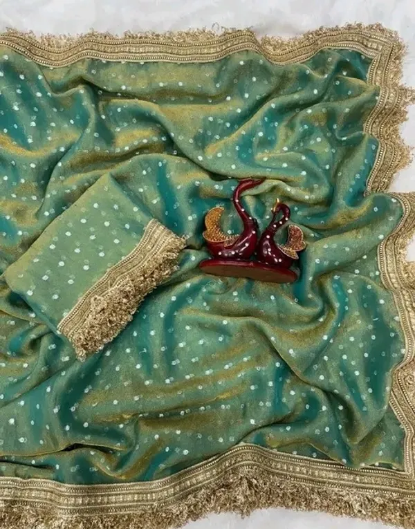 Sanaya_C-Green_Festive_Moss_Saree_featuring_Elegant_Foil_Butti_Work