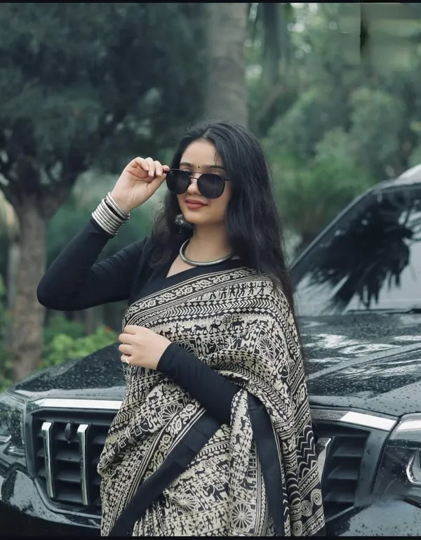 Scorpio_Luxe_Japan_Satin_Printed_Saree