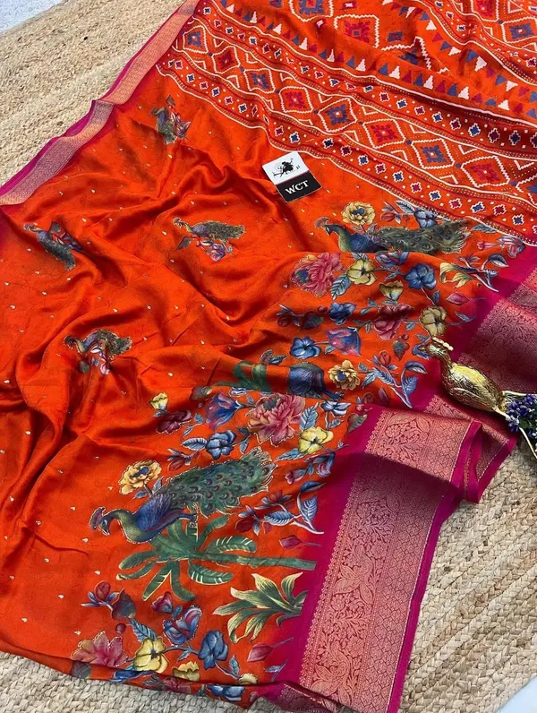 Orange_Georgette_Foil_Saree_With_Unstitched_Blouse_For_Women