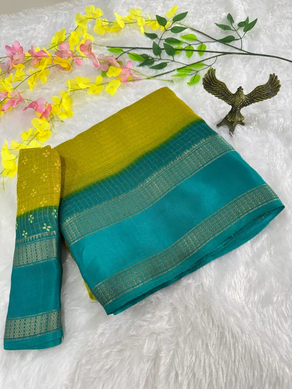 Yellow_Cotton_Chex_Saree_With_Unstitched_Blouse_For_Women