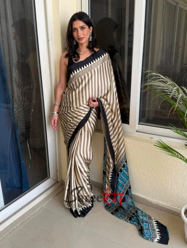Cream_Japan_Satin_Saree_With_Unstitched_Blouse_For_Women