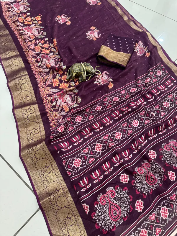 Wine_Georgette_Foil_Saree_With_Unstitched_Blouse_For_Women