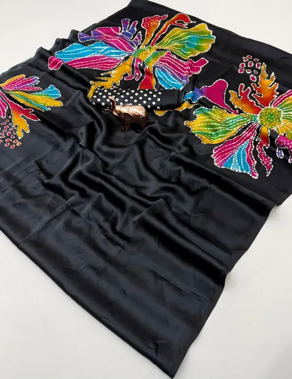 Black_Japan_Satin_Saree_With_Unstitched_Blouse_For_Women