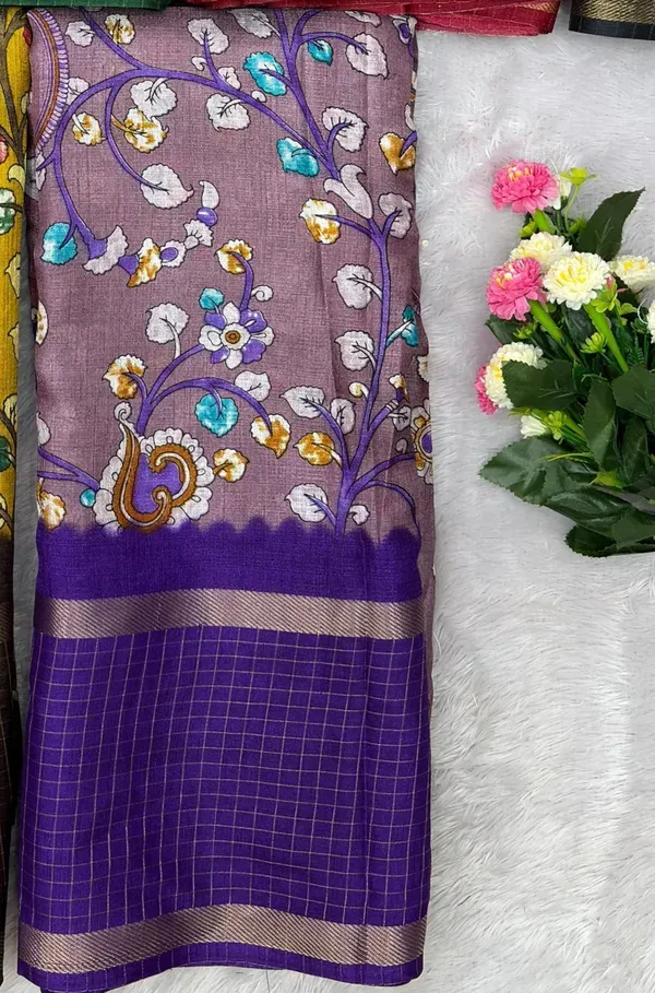Purple_Cotton_Chex_Saree_With_Unstitched_Blouse_For_Women