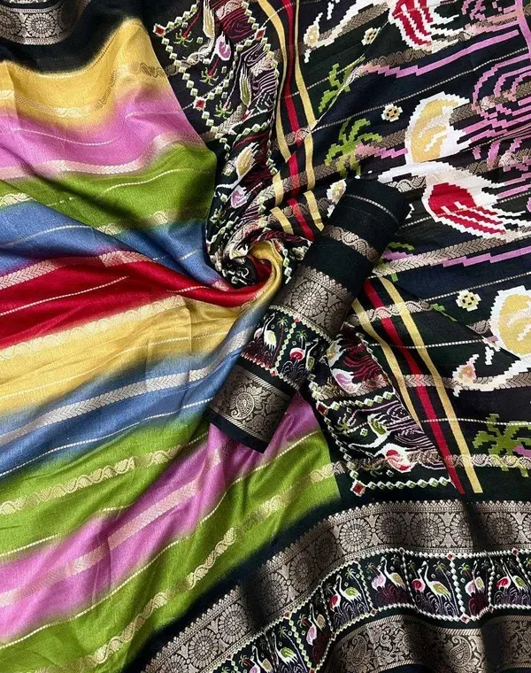 Multicolor_Dola_Jacquard_Saree_With_Unstitched_Blouse_For_Women