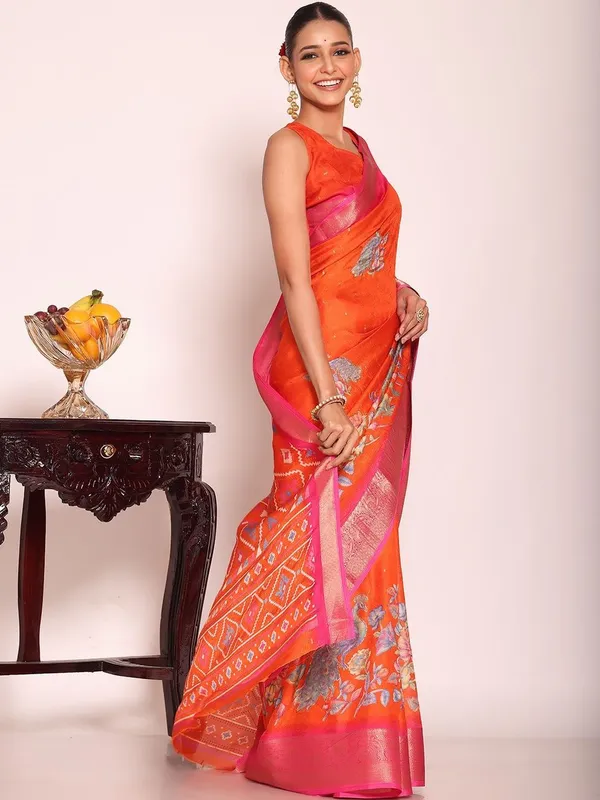 Orange_Georgette_Foil_Saree_With_Unstitched_Blouse_For_Women