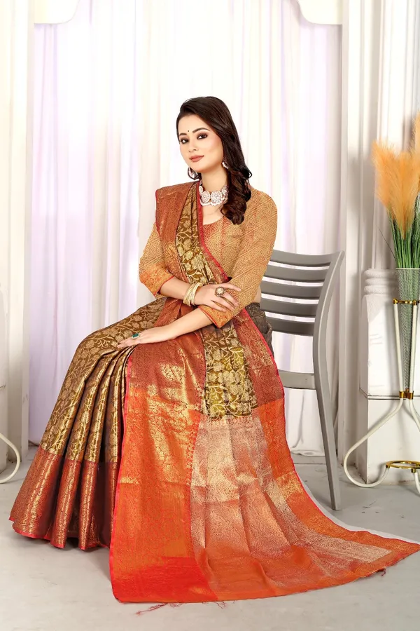 Kanjeevaram_Banarasi_Silk_Saree_With_Unstitched_Blouse
