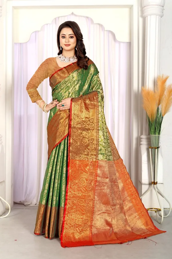 Kanjeevaram_Banarasi_Silk_Saree_With_Unstitched_Blouse