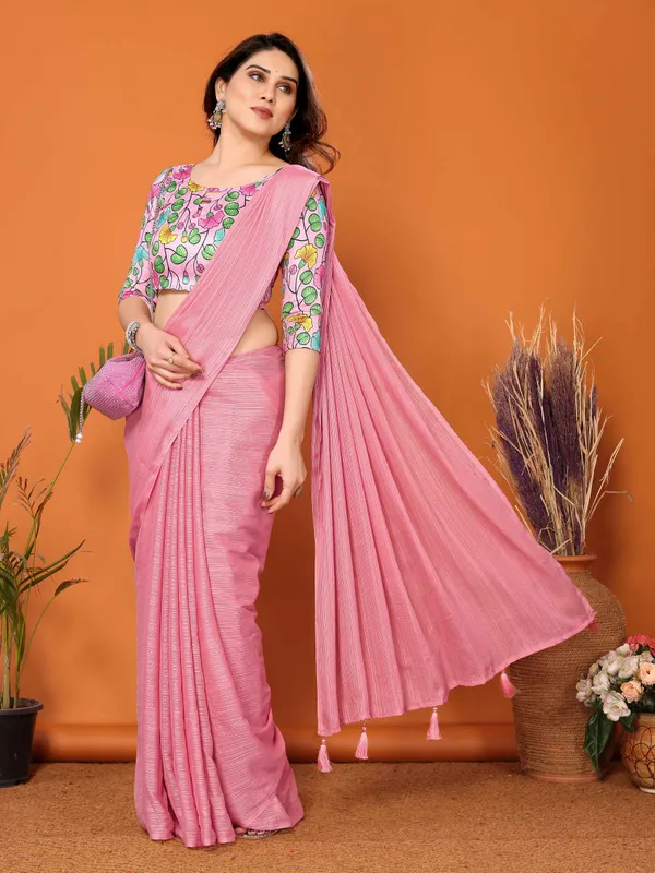 Chiffon_Plain_Saree_With_Kalamkari_Digital_Print_Blouse