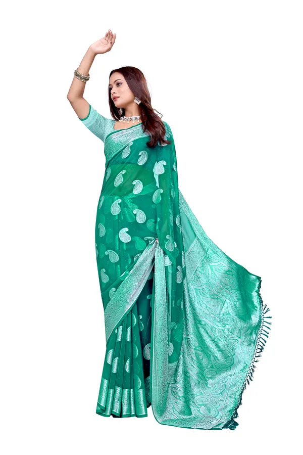 Georgette_Saree_Paisley_Pattern_With_Blouse_Piece