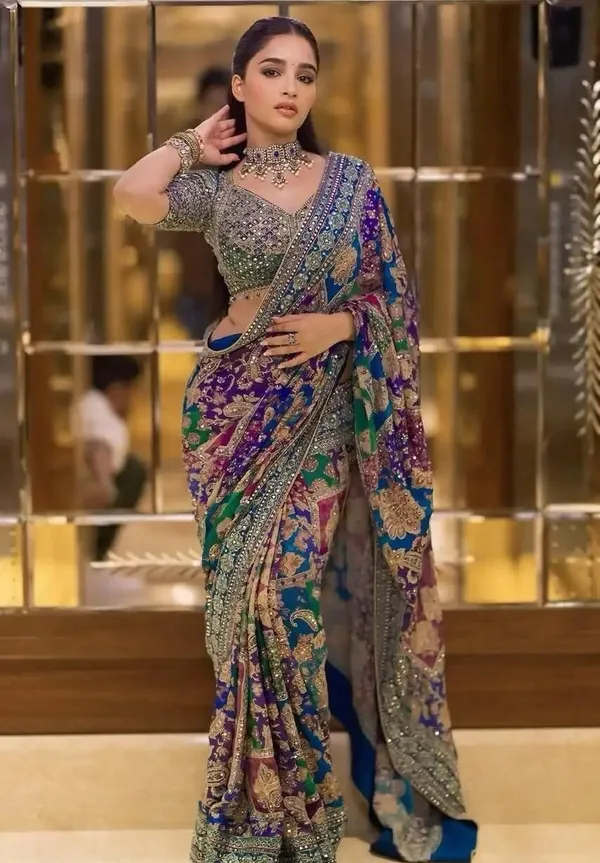Women's_Multicolour_Printed_Soft_Chinon_Silk_Saree_With_Unstitched_Blouse_Piece