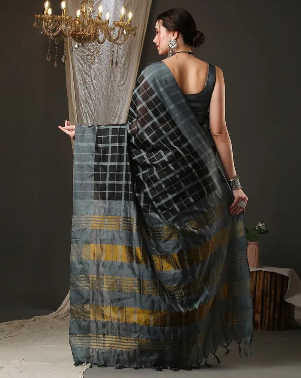 Women_Arts_Silk_Saree_With_Blouse