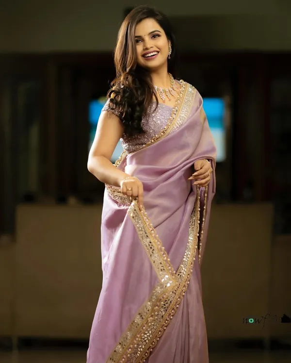Women_Tissue_Silk_Net_Sequence_And_Real_Mirror_Worked_Saree_With_Blouse