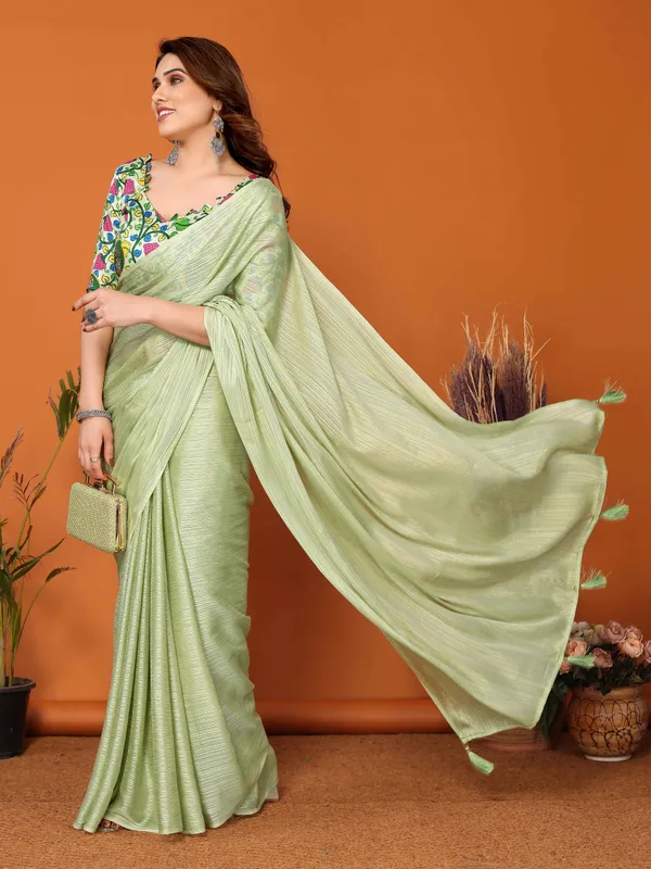 Chiffon_Plain_Saree_With_Kalamkari_Digital_Print_Blouse
