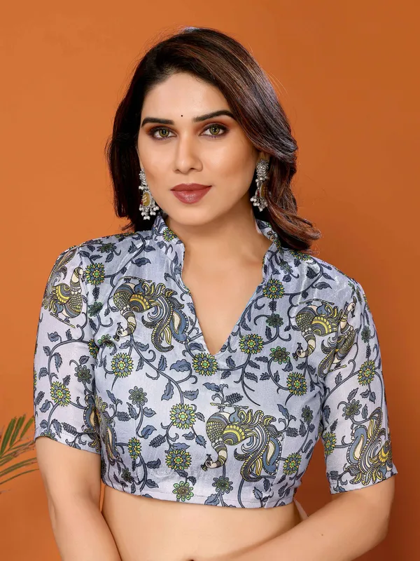 Chiffon_Plain_Saree_With_Kalamkari_Digital_Print_Blouse