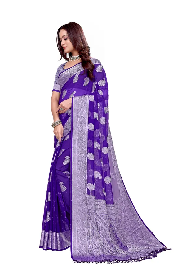 Georgette_Saree_Paisley_Pattern_With_Blouse_Piece
