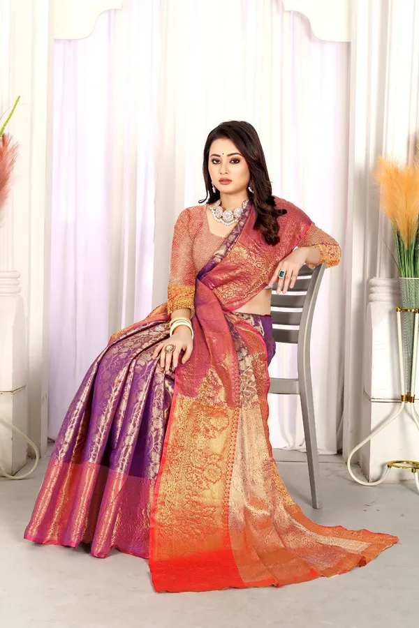 Kanjeevaram_Banarasi_Silk_Saree_With_Unstitched_Blouse