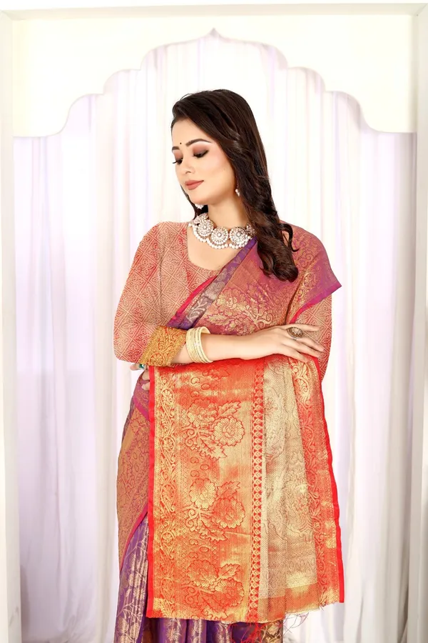 Kanjeevaram_Banarasi_Silk_Saree_With_Unstitched_Blouse