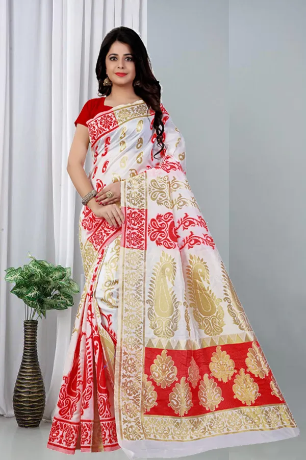 White_Traditional_Kanjeevaram_Silk_Saree_With_Zari_Border_With_Unstitched_Blouse