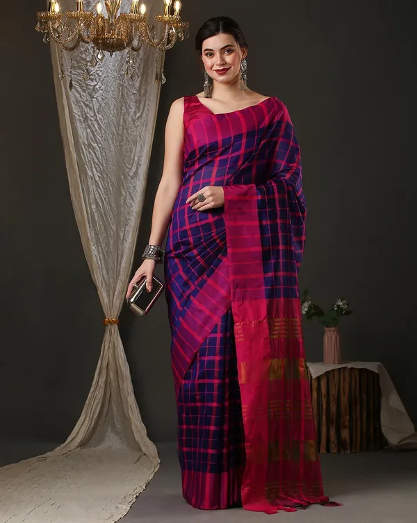 Women_Arts_Silk_Saree_With_Blouse