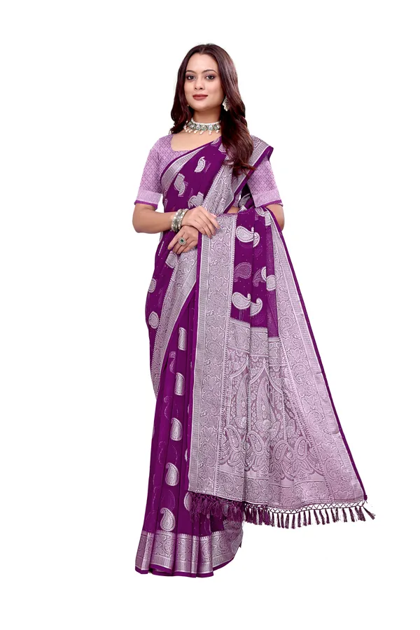 Georgette_Saree_Paisley_Pattern_With_Blouse_Piece