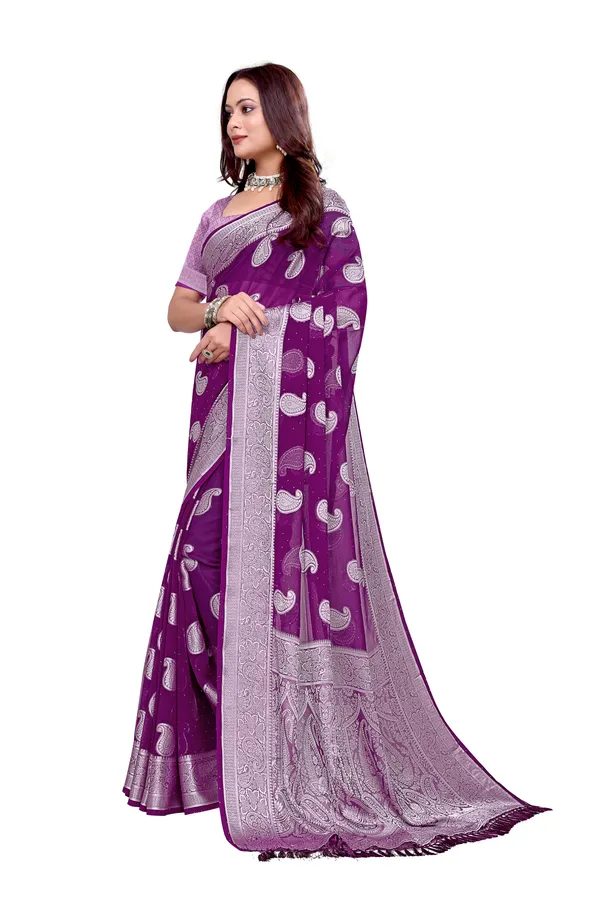 Georgette_Saree_Paisley_Pattern_With_Blouse_Piece