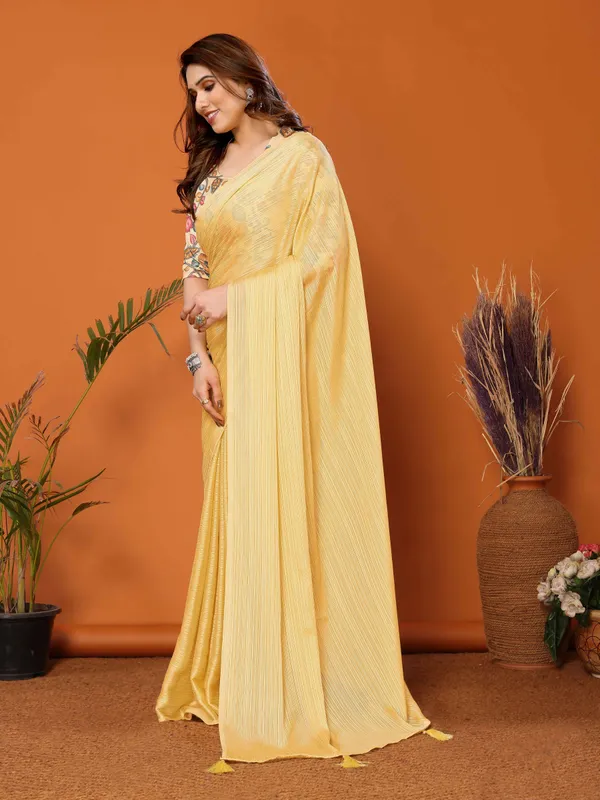 Chiffon_Plain_Saree_With_Kalamkari_Digital_Print_Blouse