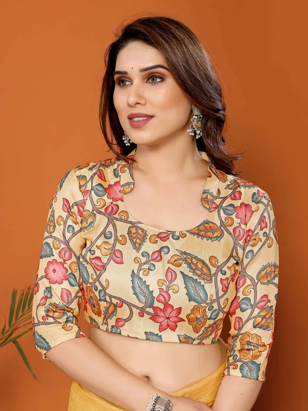 Chiffon_Plain_Saree_With_Kalamkari_Digital_Print_Blouse