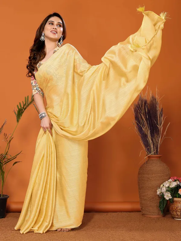 Chiffon_Plain_Saree_With_Kalamkari_Digital_Print_Blouse