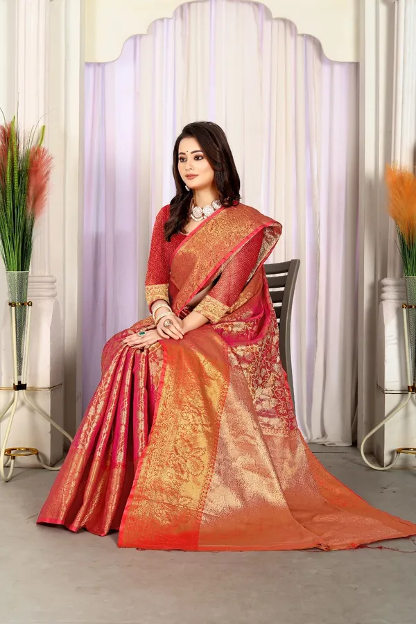 Kanjeevaram_Banarasi_Silk_Saree_With_Unstitched_Blouse