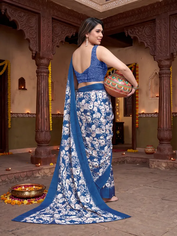 Tussar_Silk_Saree_Digital_Printed_Floral_Pattern_With_Running_Blouse_Piece