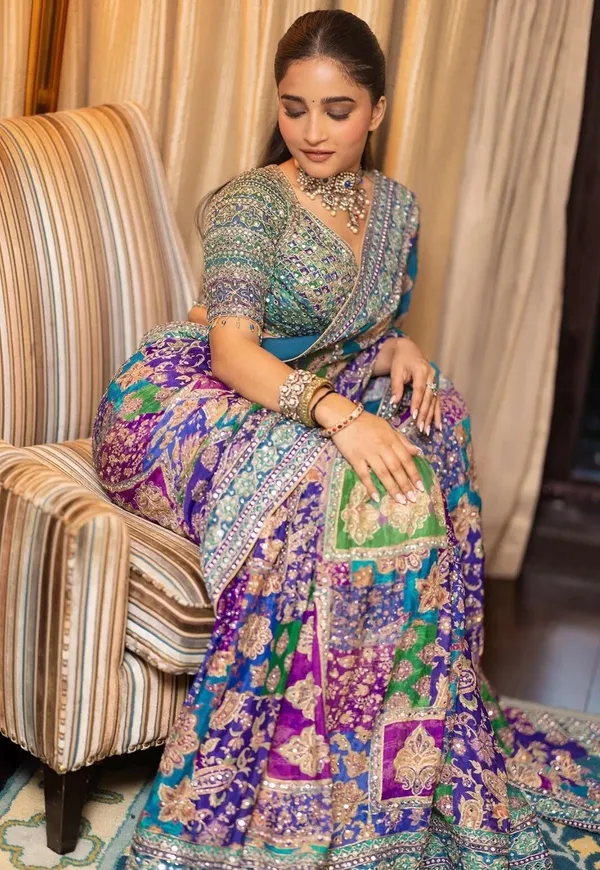 Women's_Multicolour_Printed_Soft_Chinon_Silk_Saree_With_Unstitched_Blouse_Piece