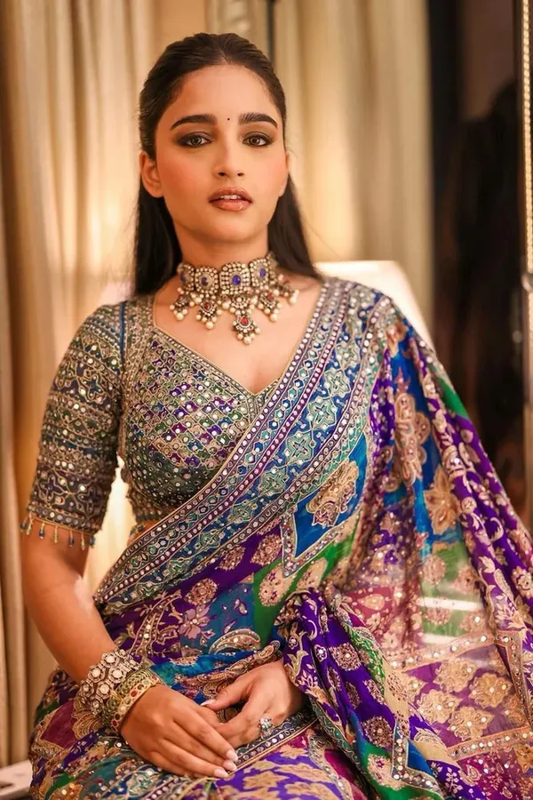 Women's_Multicolour_Printed_Soft_Chinon_Silk_Saree_With_Unstitched_Blouse_Piece